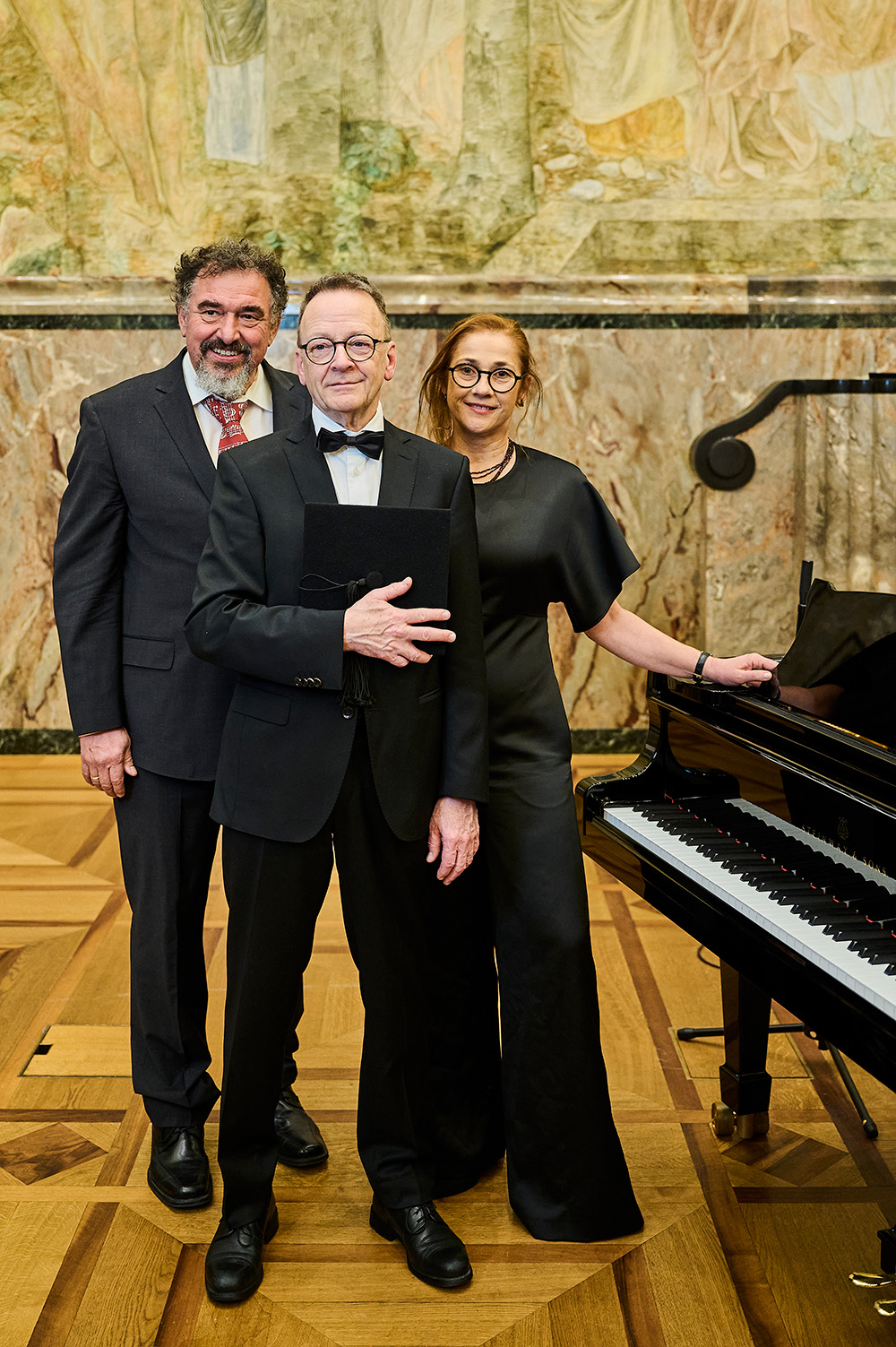Jörg Frey, Rudolf Lutz und Dorothea Lüddeckens bei der Uraufführung der Markuspassion in der Aula der UZH
